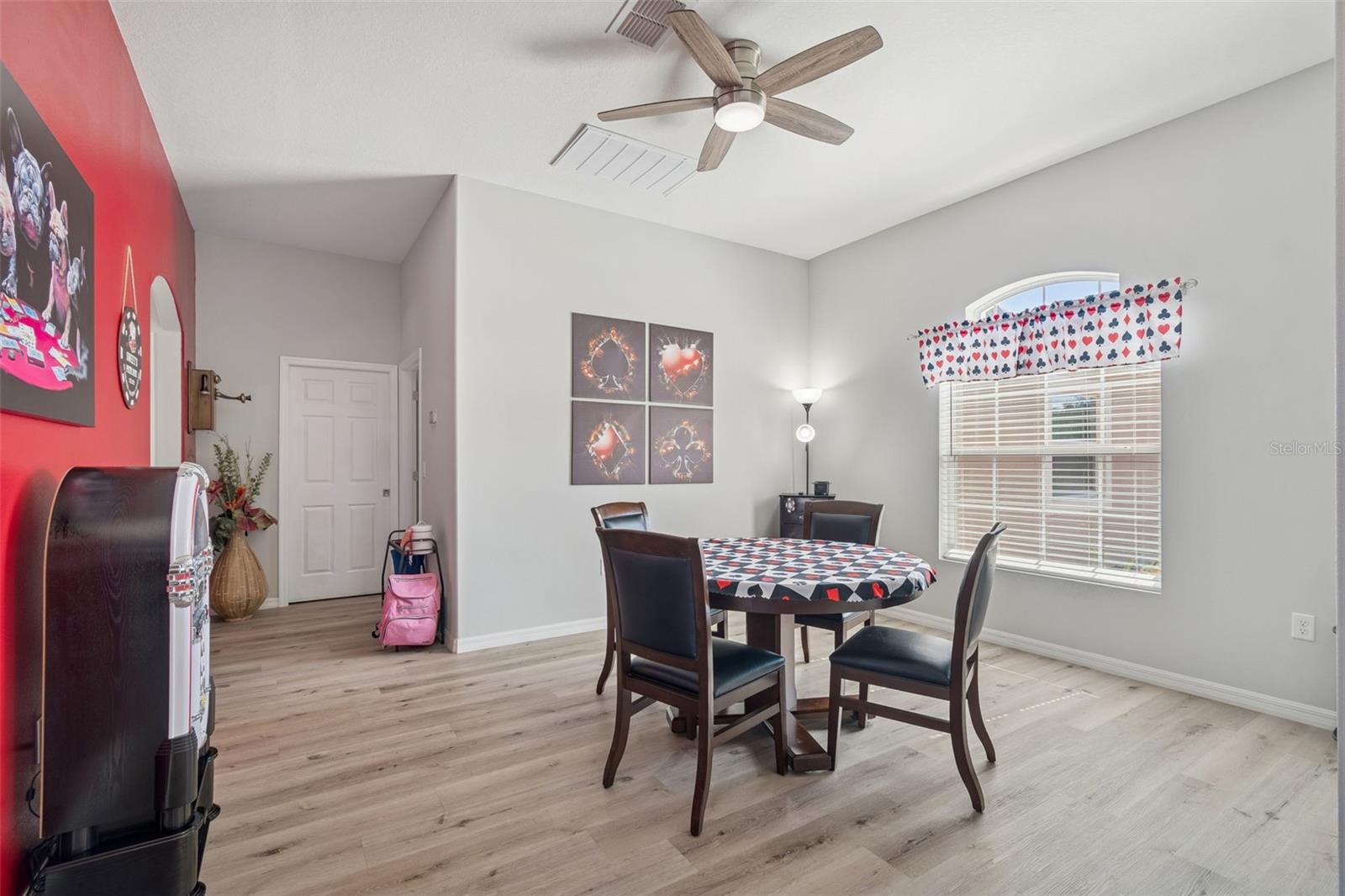 TREEHAVEN ESTATES - Residential