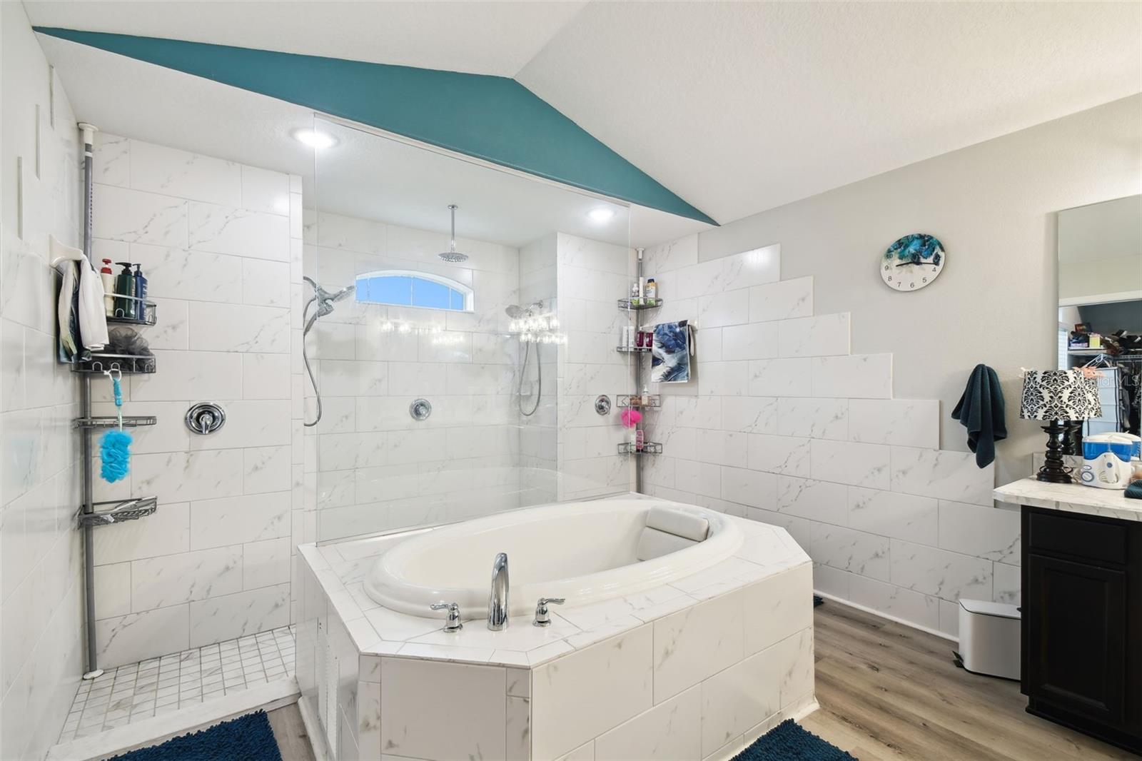 TREEHAVEN ESTATES - Residential