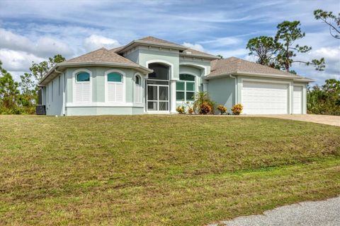 A home in PORT CHARLOTTE