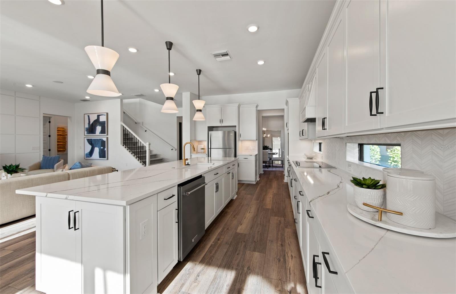 4556; REAGAN LANDING --- PRELIM - Residential