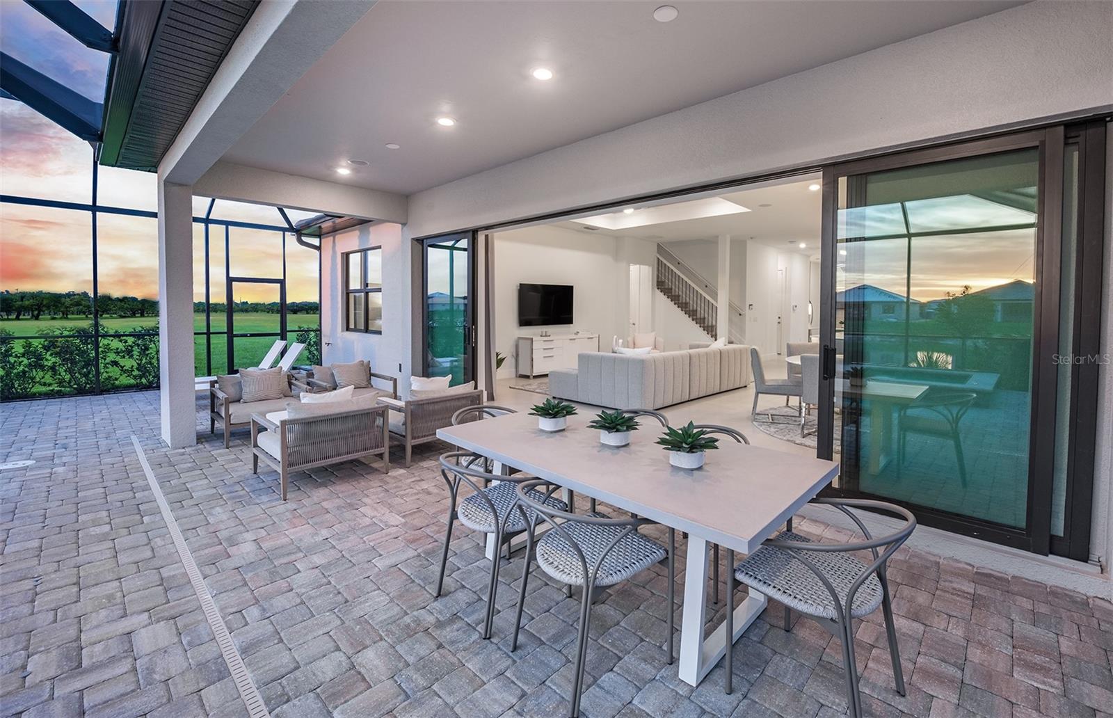 4556; REAGAN LANDING --- PRELIM - Residential