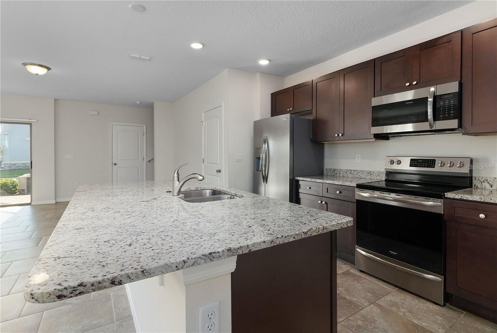 WATERLEIGH PH 2B - Residential Lease