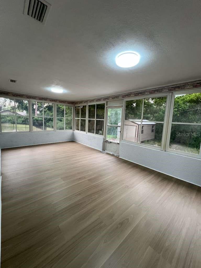 SPRING HILL - Residential Lease