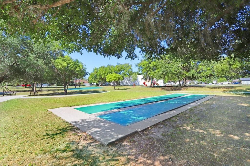 LAKE PADGETT ESTATES - Residential Lease