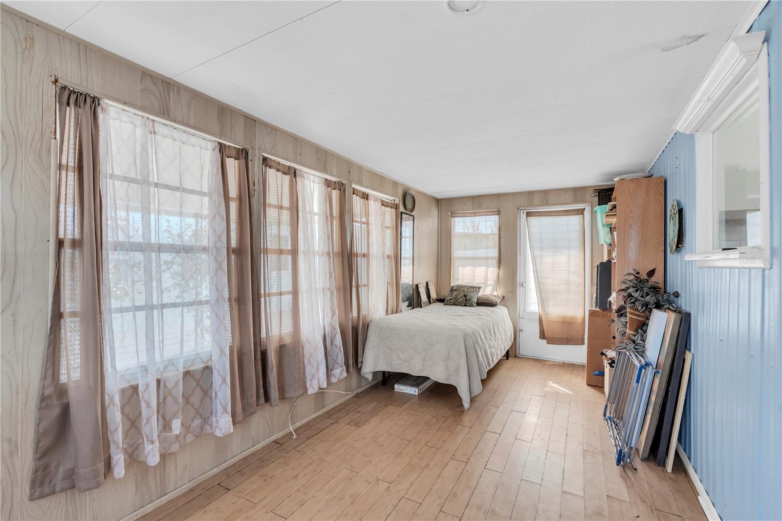 EAGLES NEST MOBILE HOME PARK UNREC - Residential