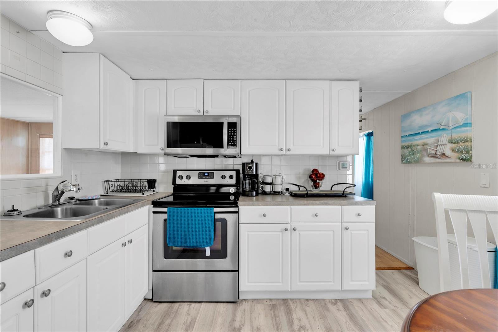 EAGLES NEST MOBILE HOME PARK UNREC - Residential