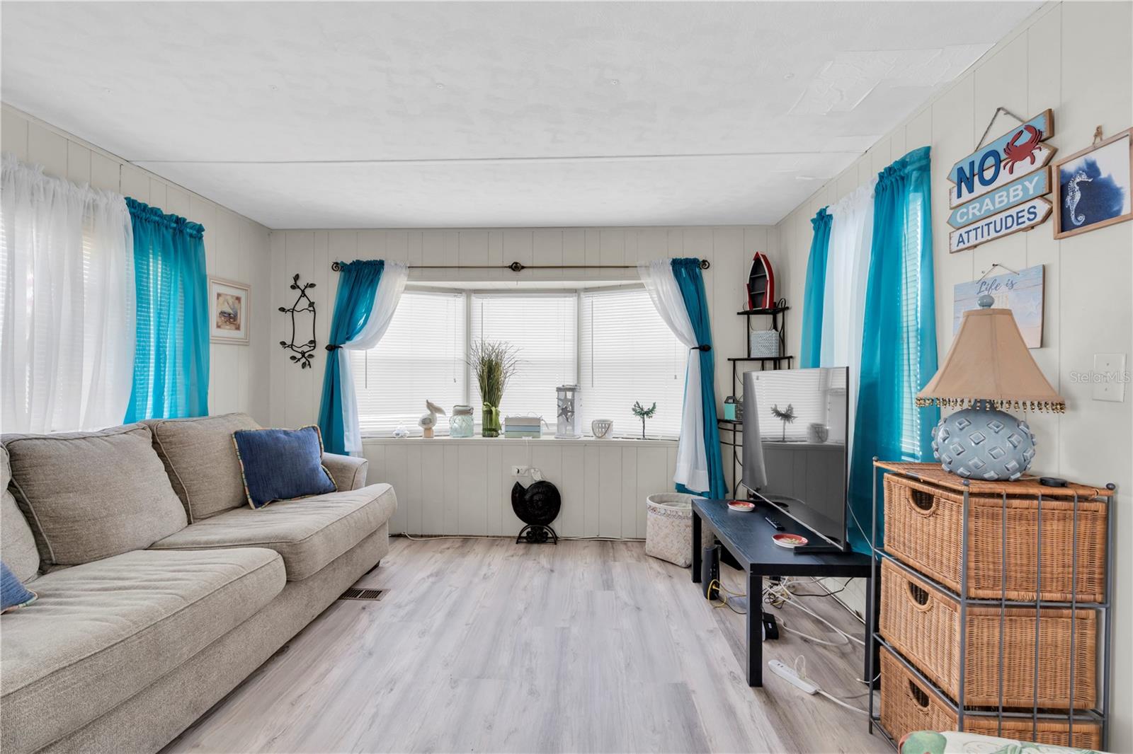 EAGLES NEST MOBILE HOME PARK UNREC - Residential