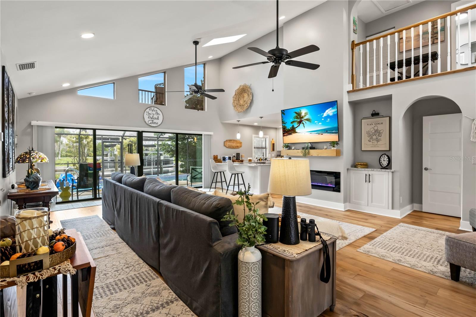 PINE ISLAND SHORES - Residential