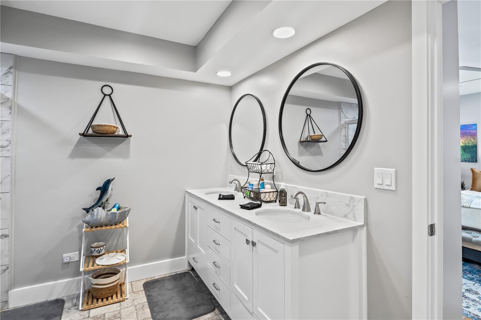 PINE ISLAND SHORES - Residential