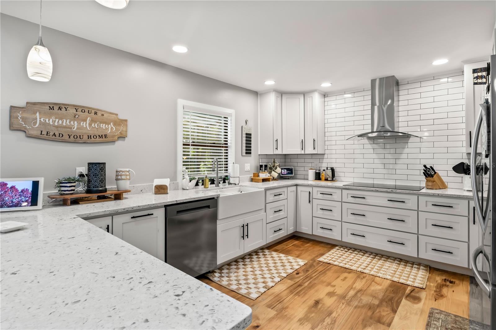 PINE ISLAND SHORES - Residential