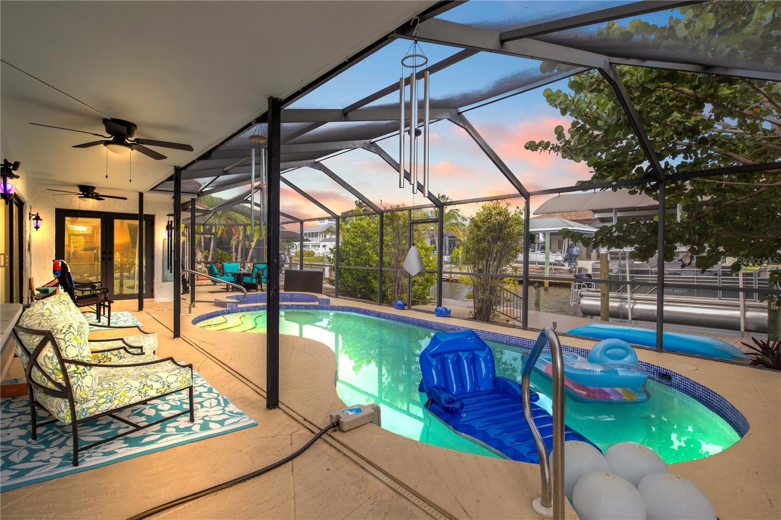 PINE ISLAND SHORES - Residential