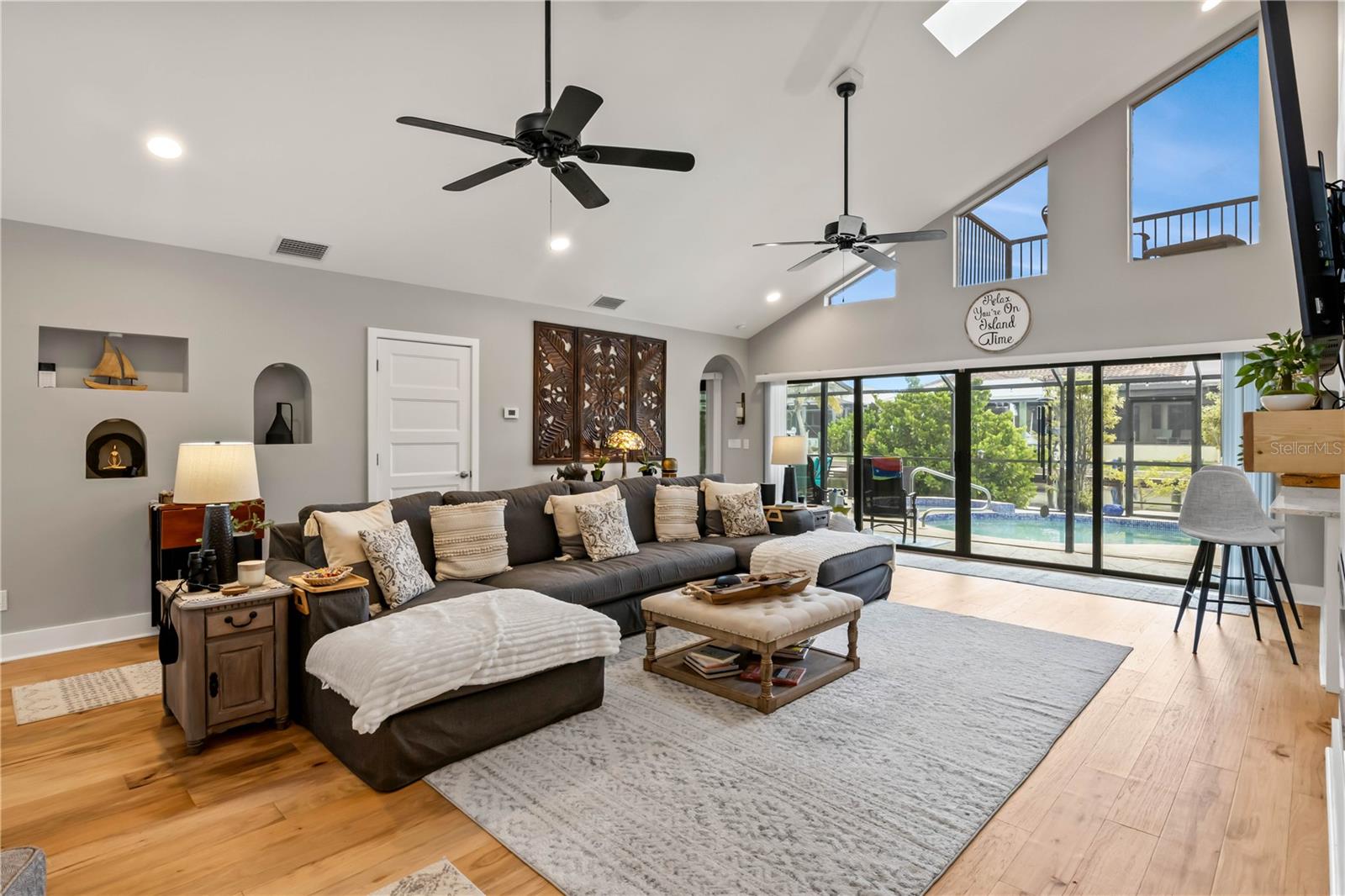 PINE ISLAND SHORES - Residential