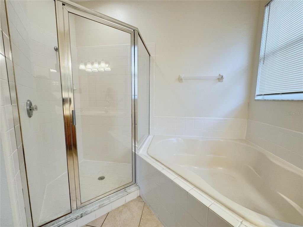 Photo of 4932 Bellthorn Drive, Orlando, FL 32837 (MLS # O6412153)
