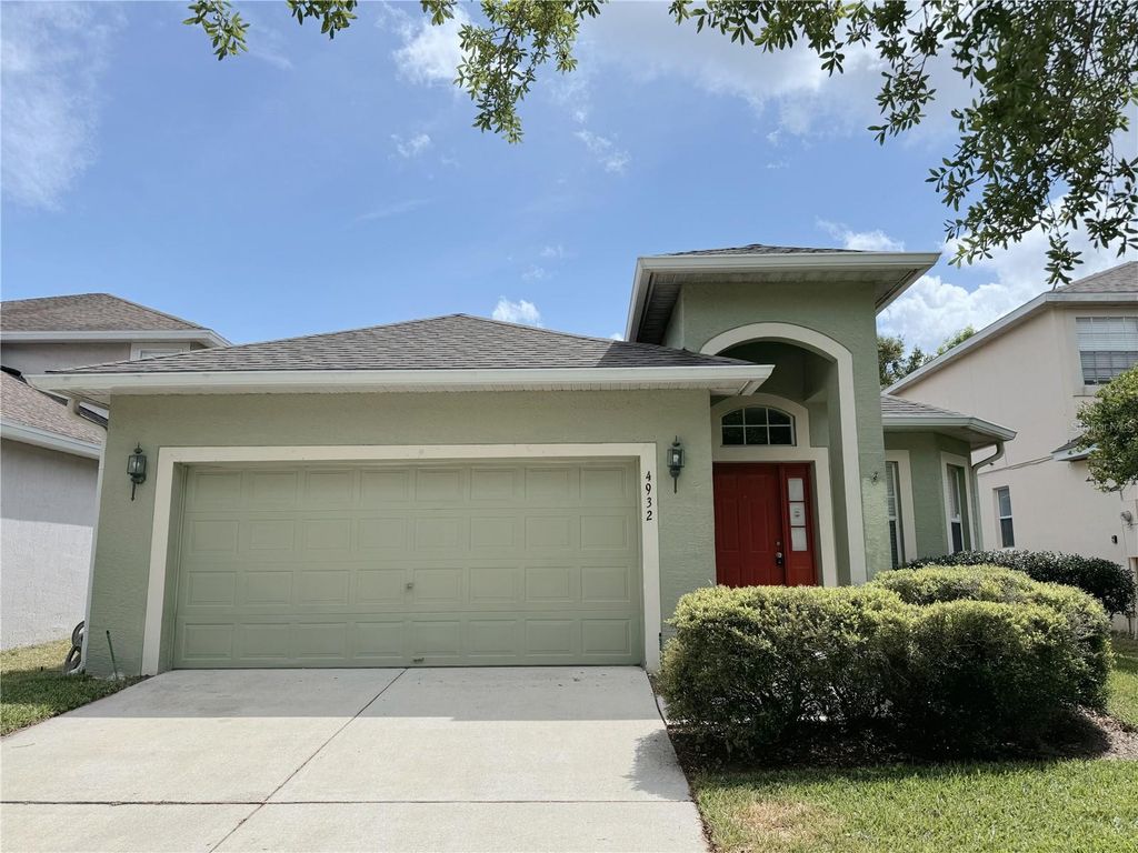 Photo of 4932 Bellthorn Drive, Orlando, FL 32837 (MLS # O6412153)