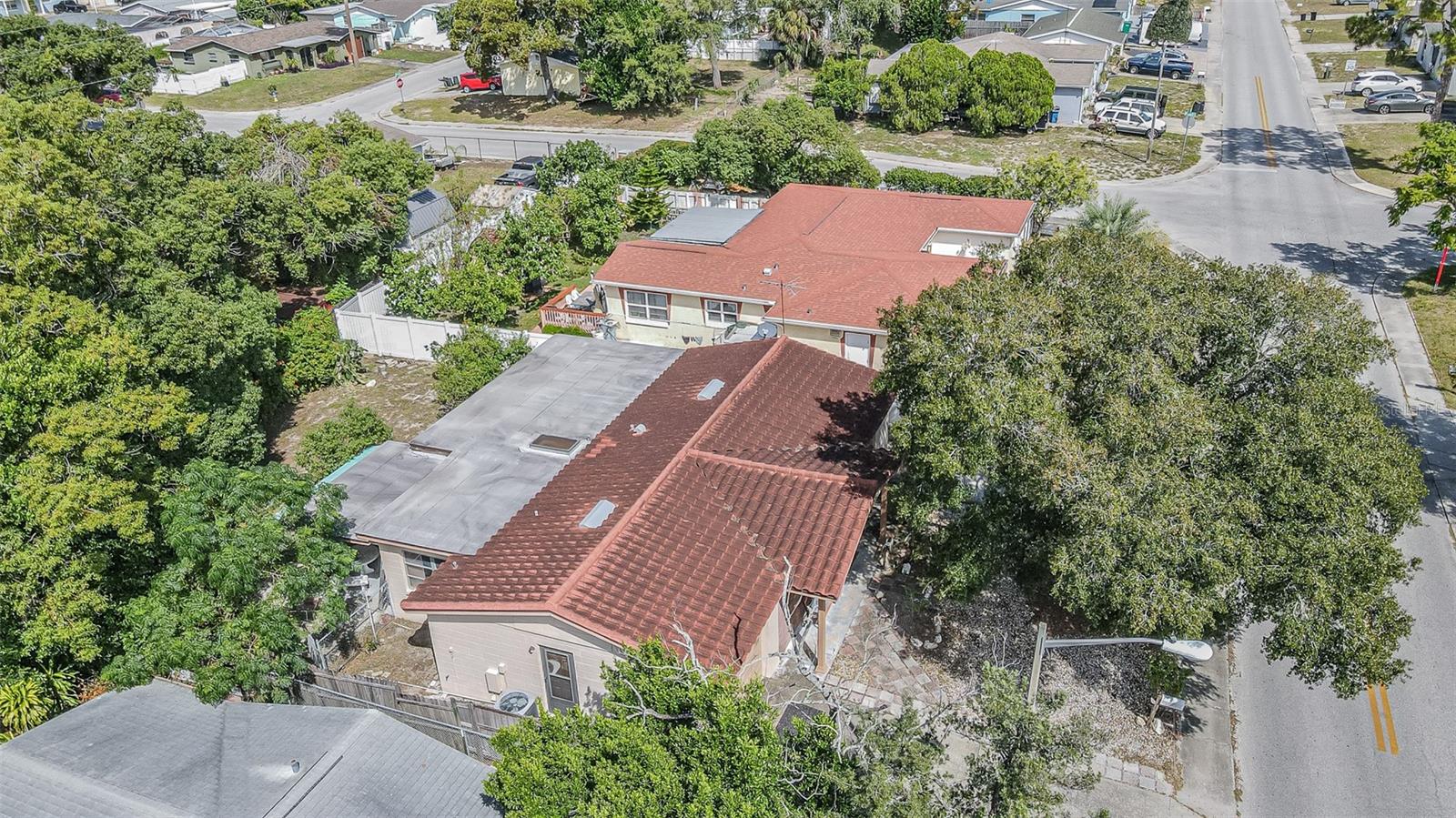 9609 RICHWOOD LANE