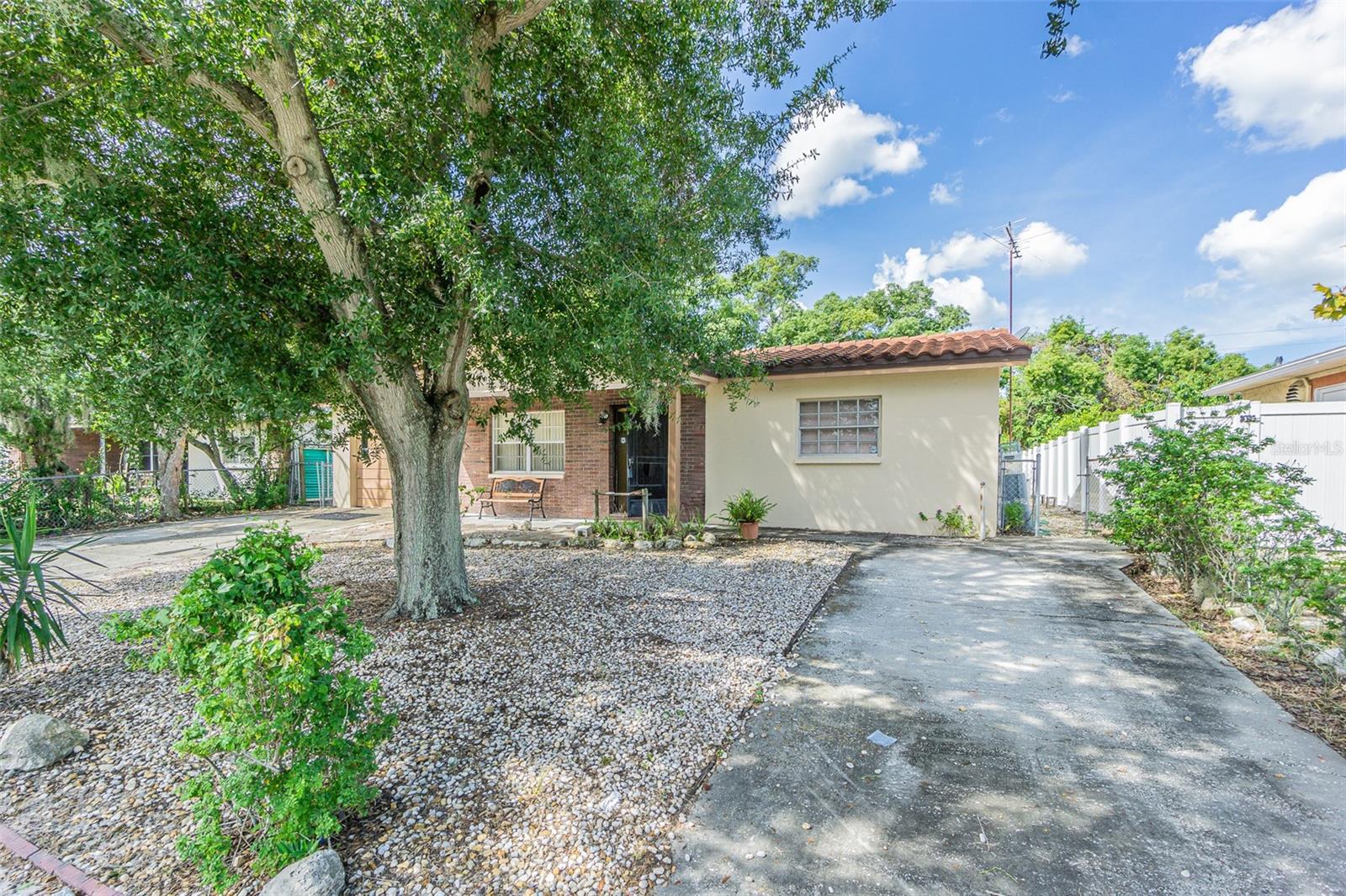 9609 RICHWOOD LANE