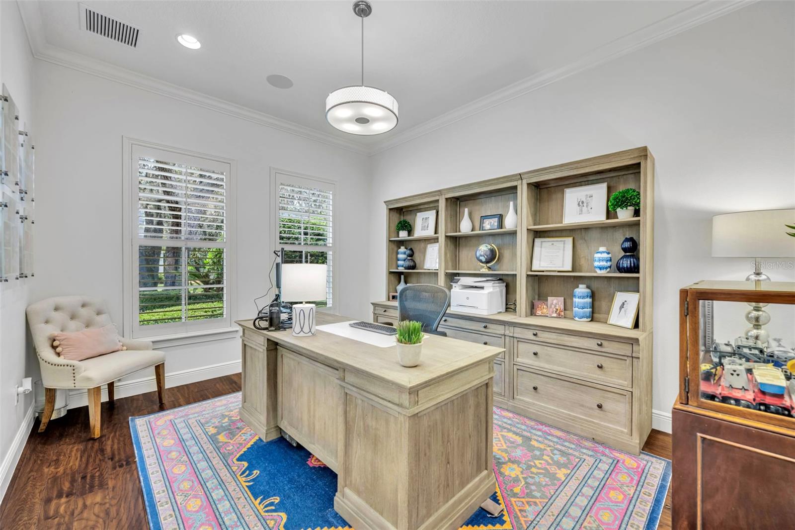 2030 VERSAILLES AVENUE