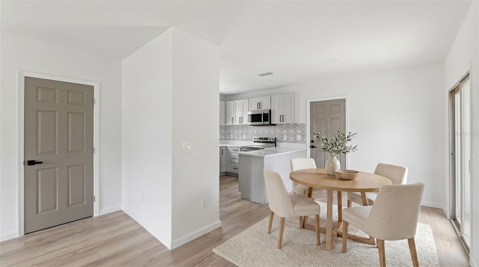 BARNARDS SUB D E - Residential