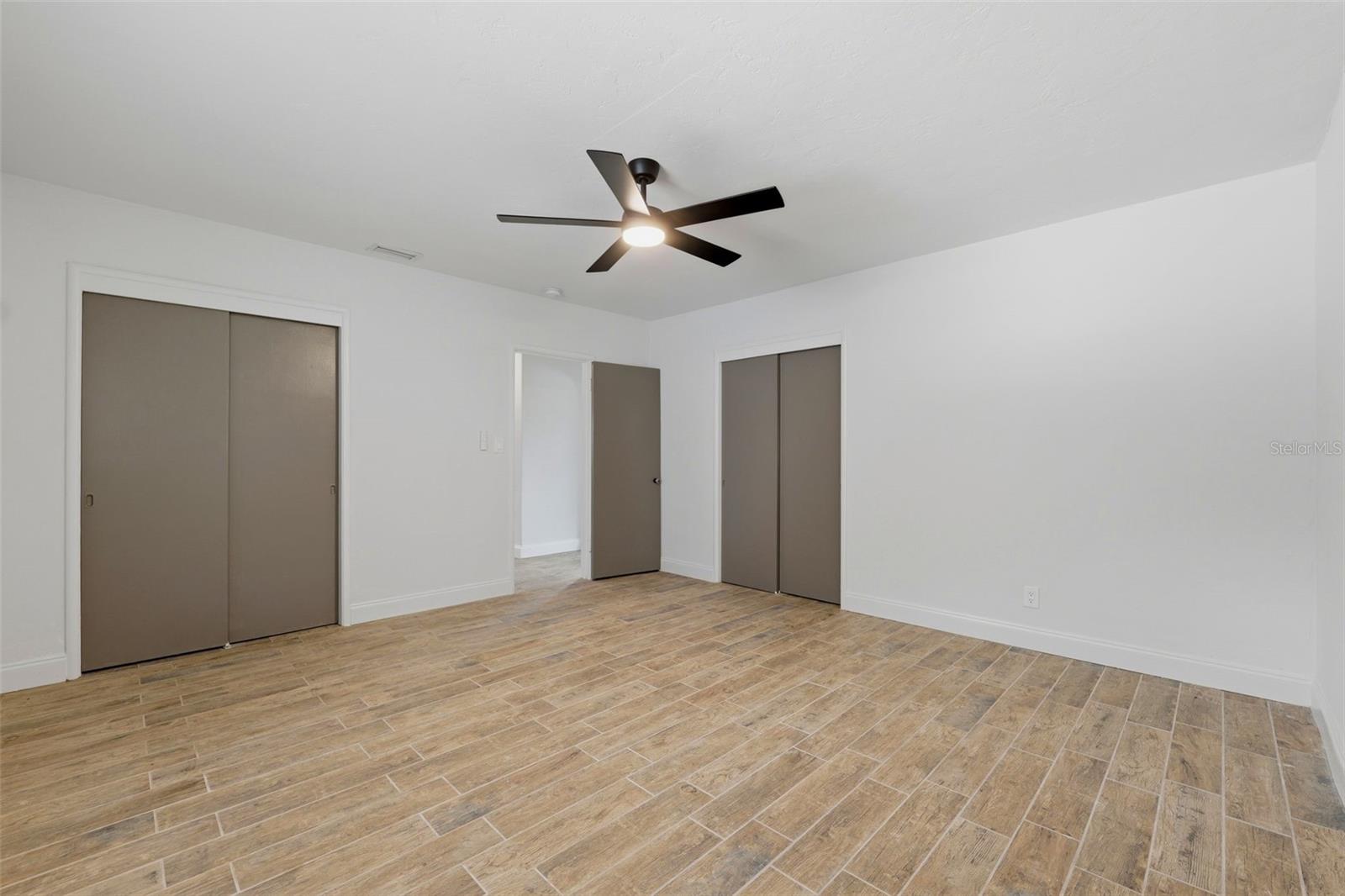 BARNARDS SUB D E - Residential