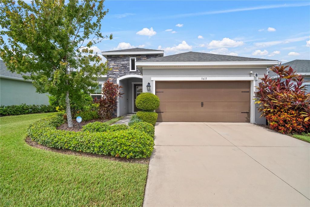 Photo of 5615 Silver Sun Drive, Apollo Beach, FL 33572 (MLS # TB8429289)