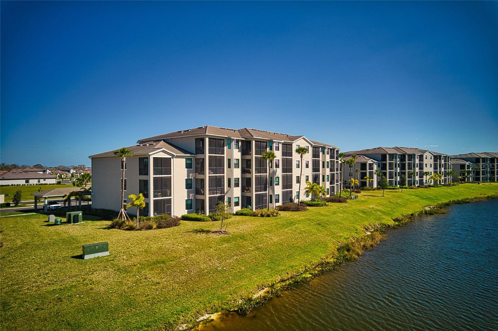 TERRACE IV AT LAKEWOOD NATIONAL PH II - Residential Lease