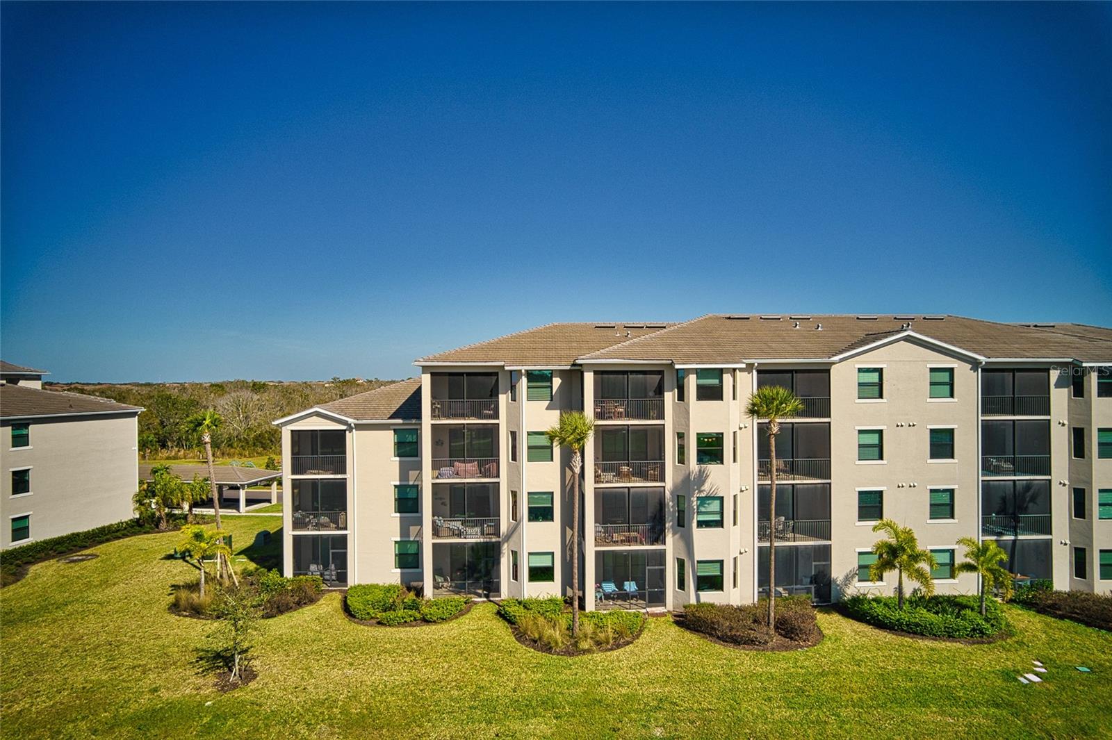 TERRACE IV AT LAKEWOOD NATIONAL PH II - Residential Lease