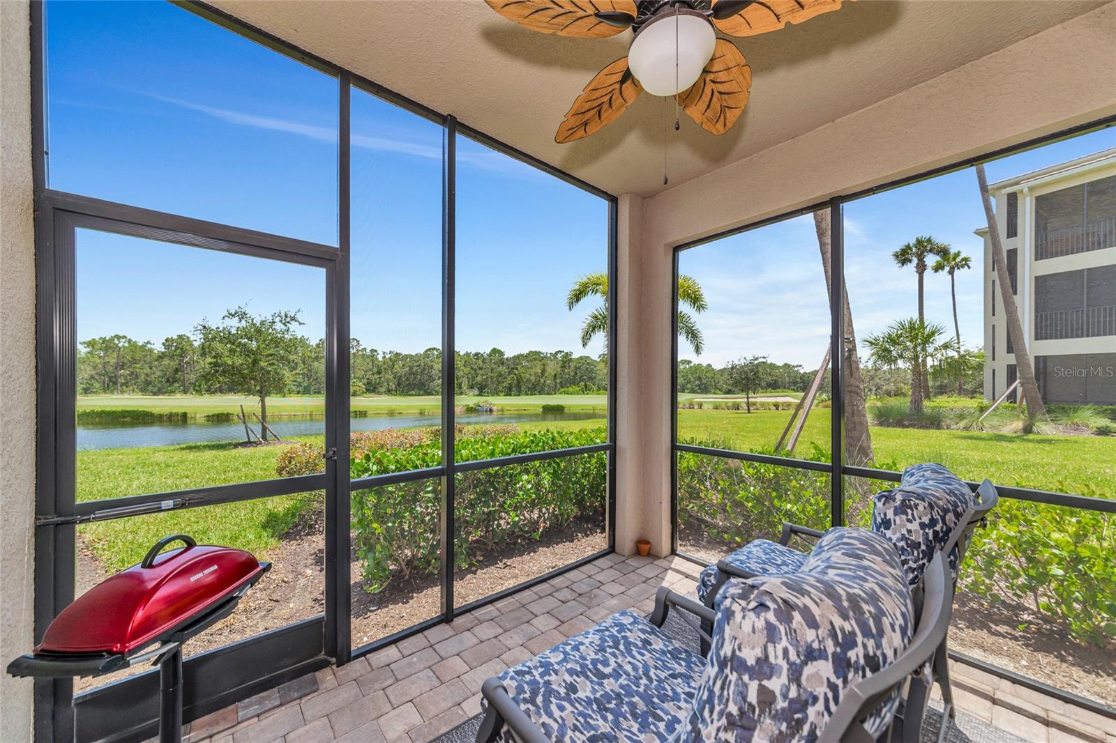 TERRACE IV AT LAKEWOOD NATIONAL PH II - Residential Lease
