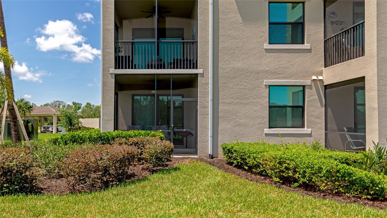 TERRACE IV AT LAKEWOOD NATIONAL PH II - Residential Lease