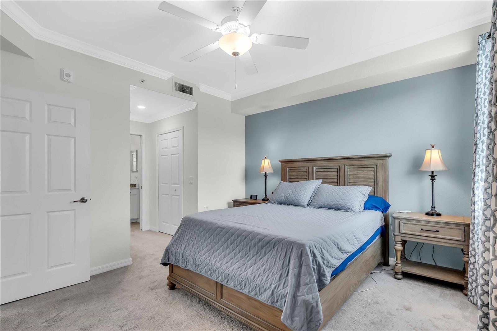 TERRACE IV AT LAKEWOOD NATIONAL PH II - Residential Lease