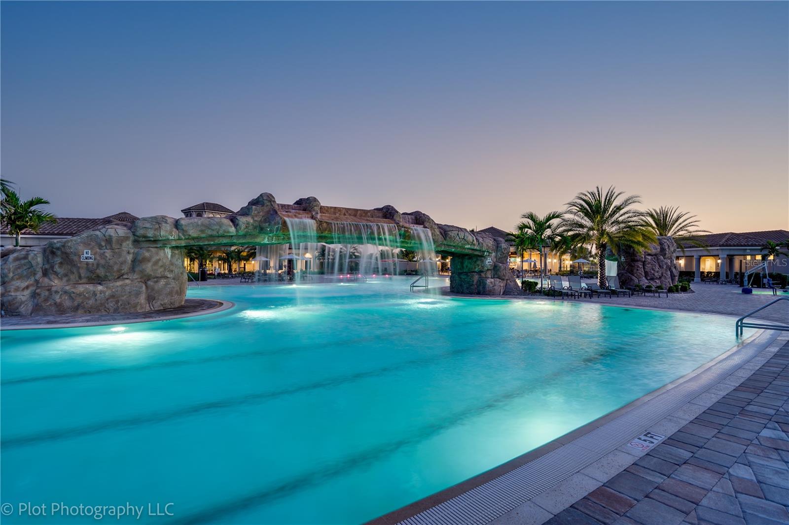 TERRACE IV AT LAKEWOOD NATIONAL PH II - Residential Lease