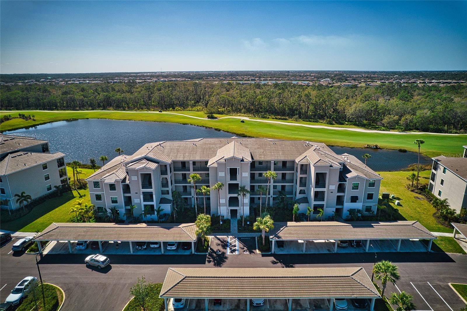 TERRACE IV AT LAKEWOOD NATIONAL PH II - Residential Lease