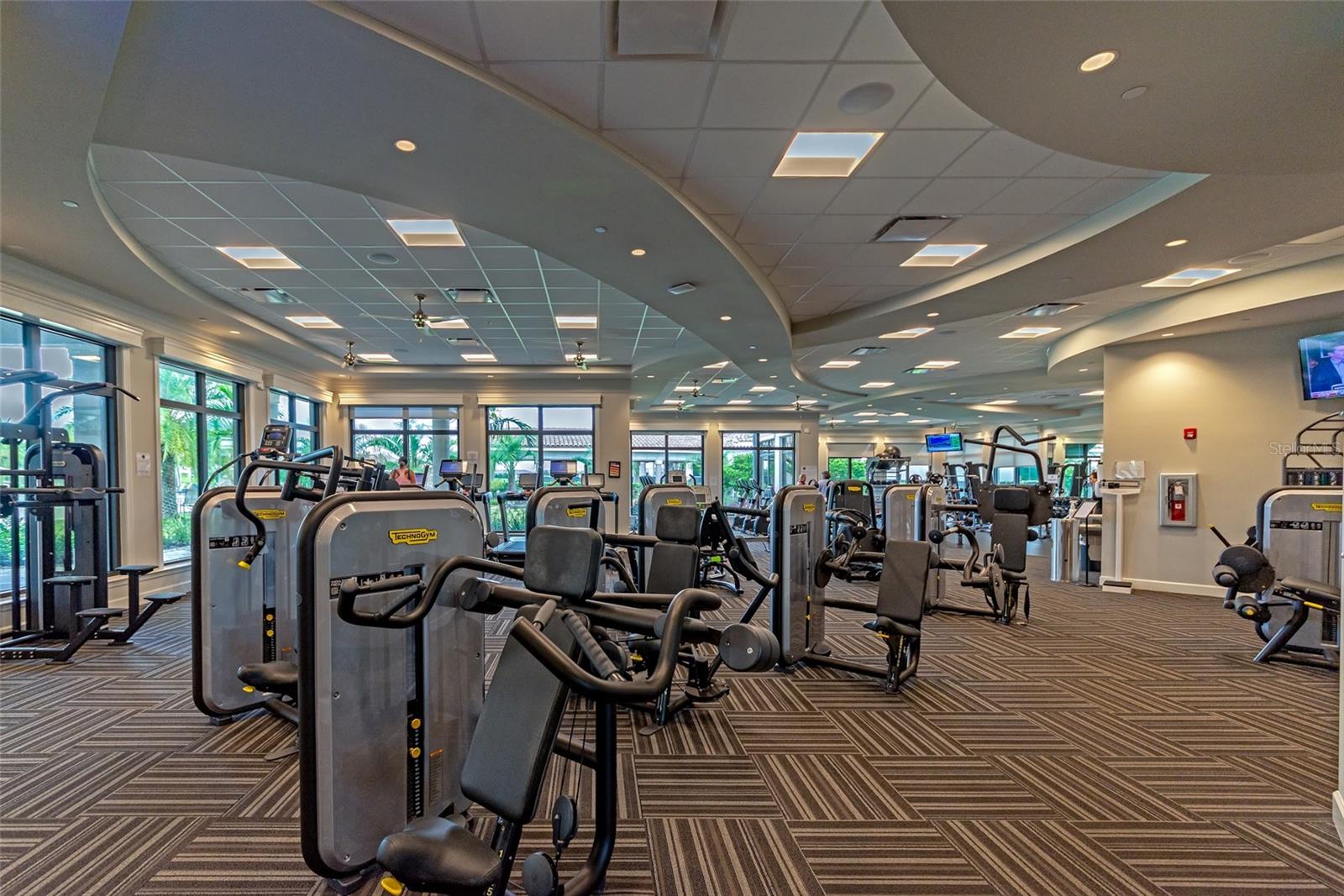 TERRACE IV AT LAKEWOOD NATIONAL PH II - Residential Lease