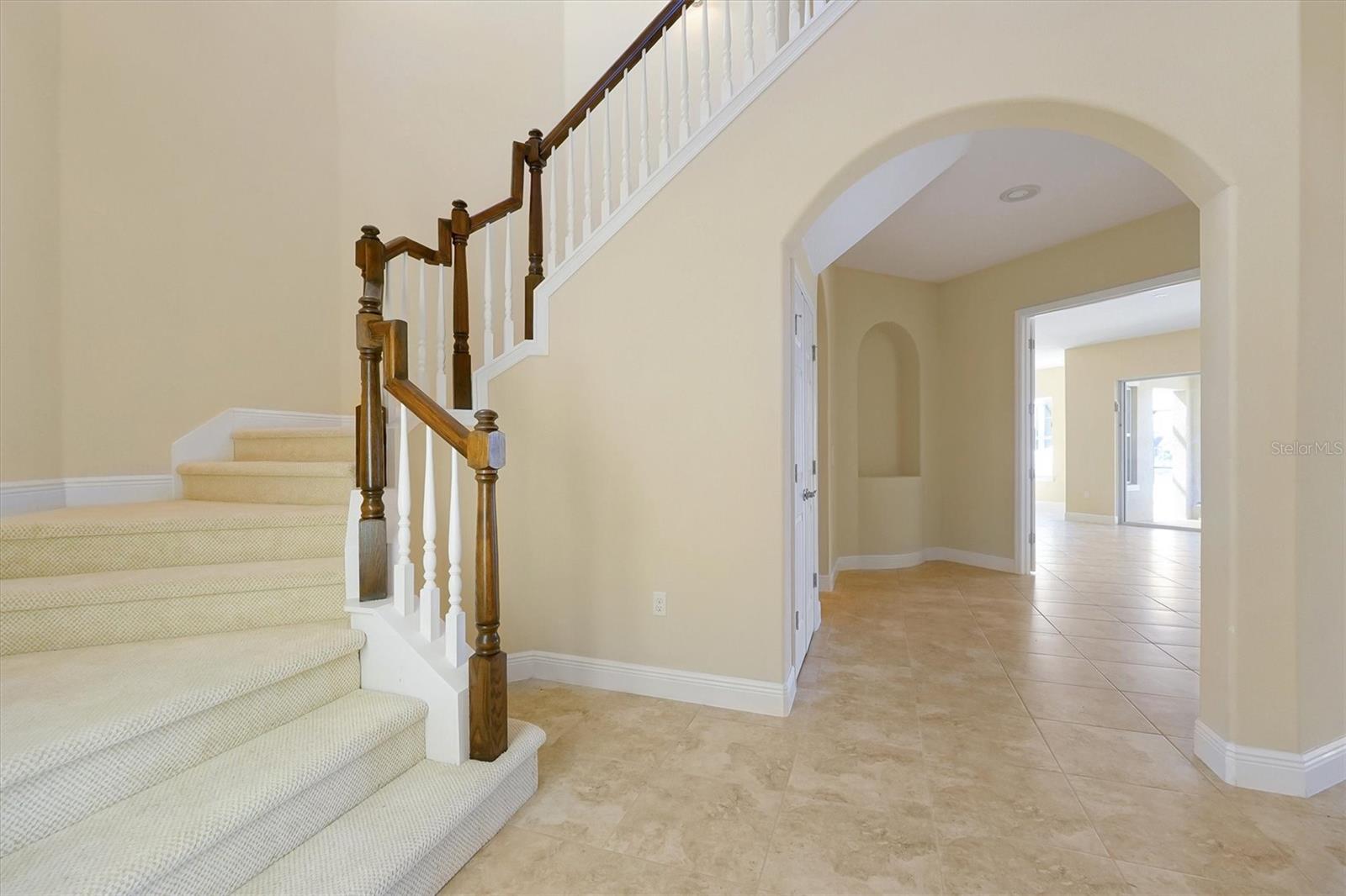 BELLALAGO PH 6H & 6I - Residential