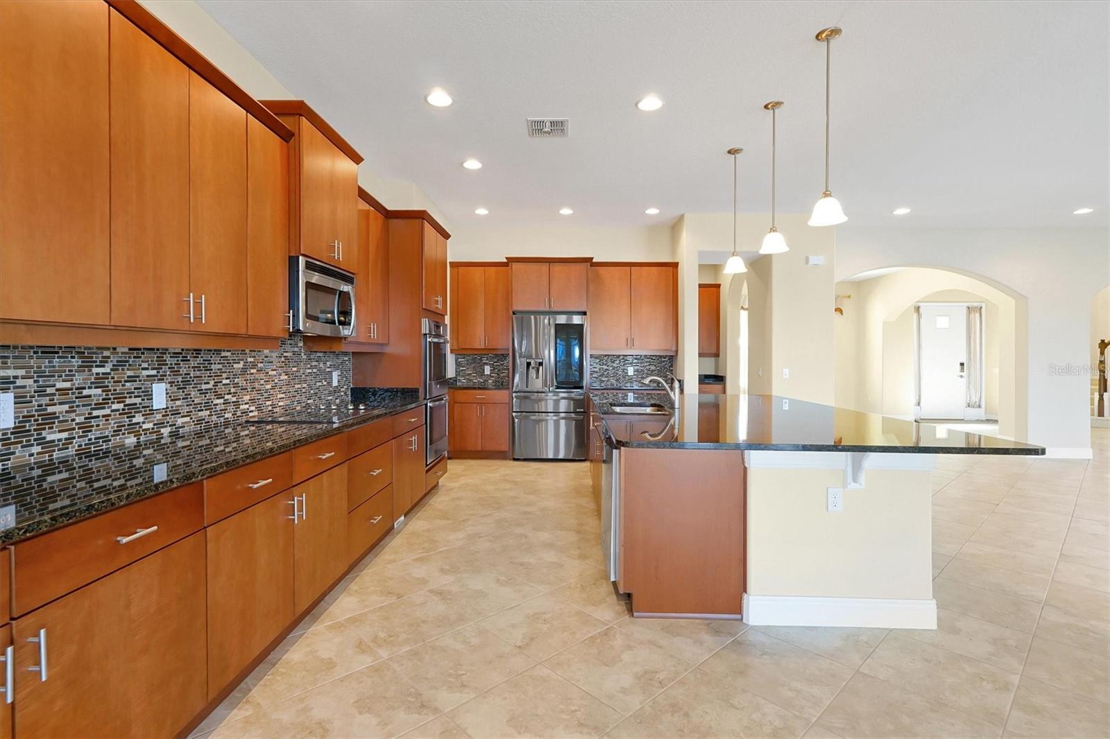 BELLALAGO PH 6H & 6I - Residential