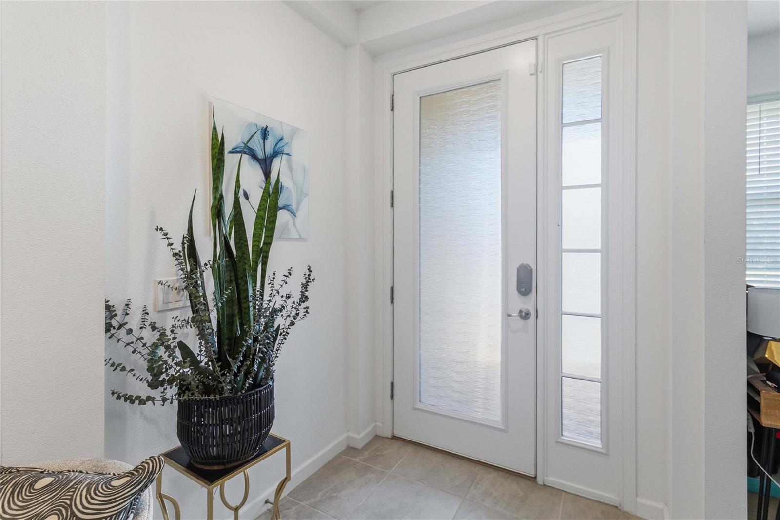 REDBRIDGE SQUARE - Residential