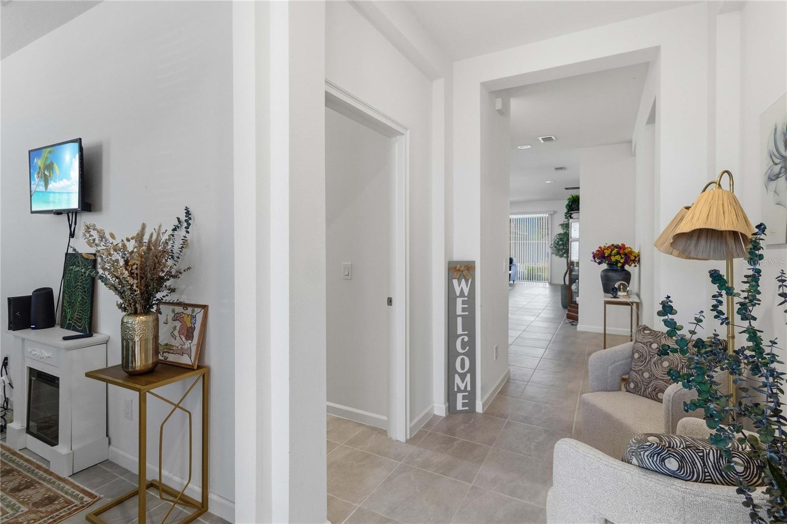 REDBRIDGE SQUARE - Residential