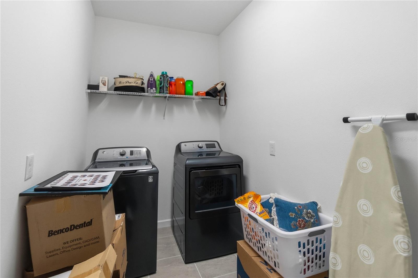 REDBRIDGE SQUARE - Residential