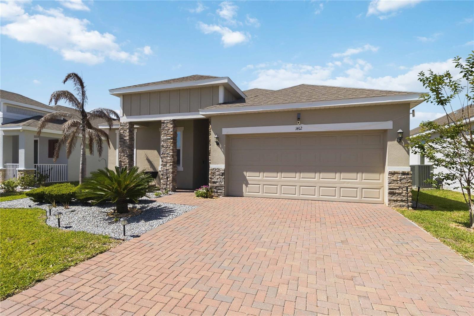 REDBRIDGE SQUARE - Residential