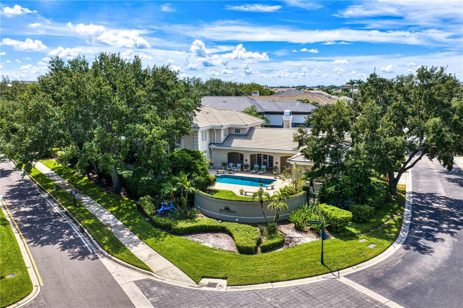 902 ANCHORAGE ROAD