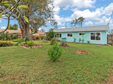 A home in PORT CHARLOTTE