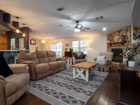 Tiny photo for 2900 NW 68th Avenue, Ocala, FL 34482 (MLS # OM715655)