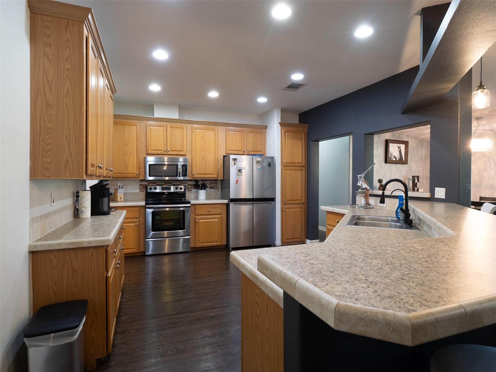 FANTASY FARM ESTATE - Residential