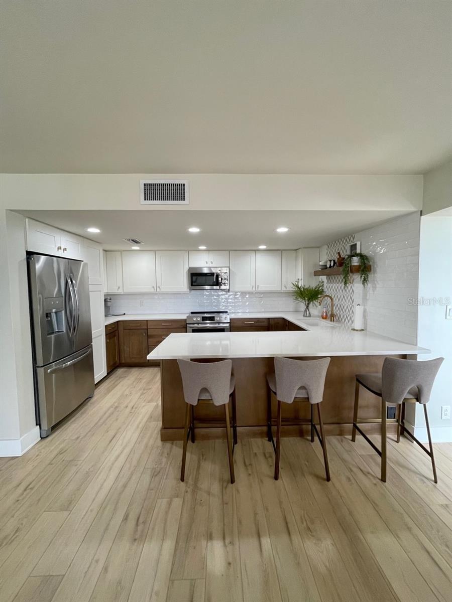 SAND KEY CONDO-SOUTH BEACH 1460 - Residential Lease