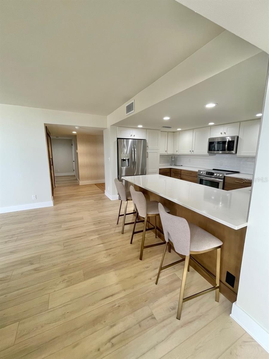 SAND KEY CONDO-SOUTH BEACH 1460 - Residential Lease