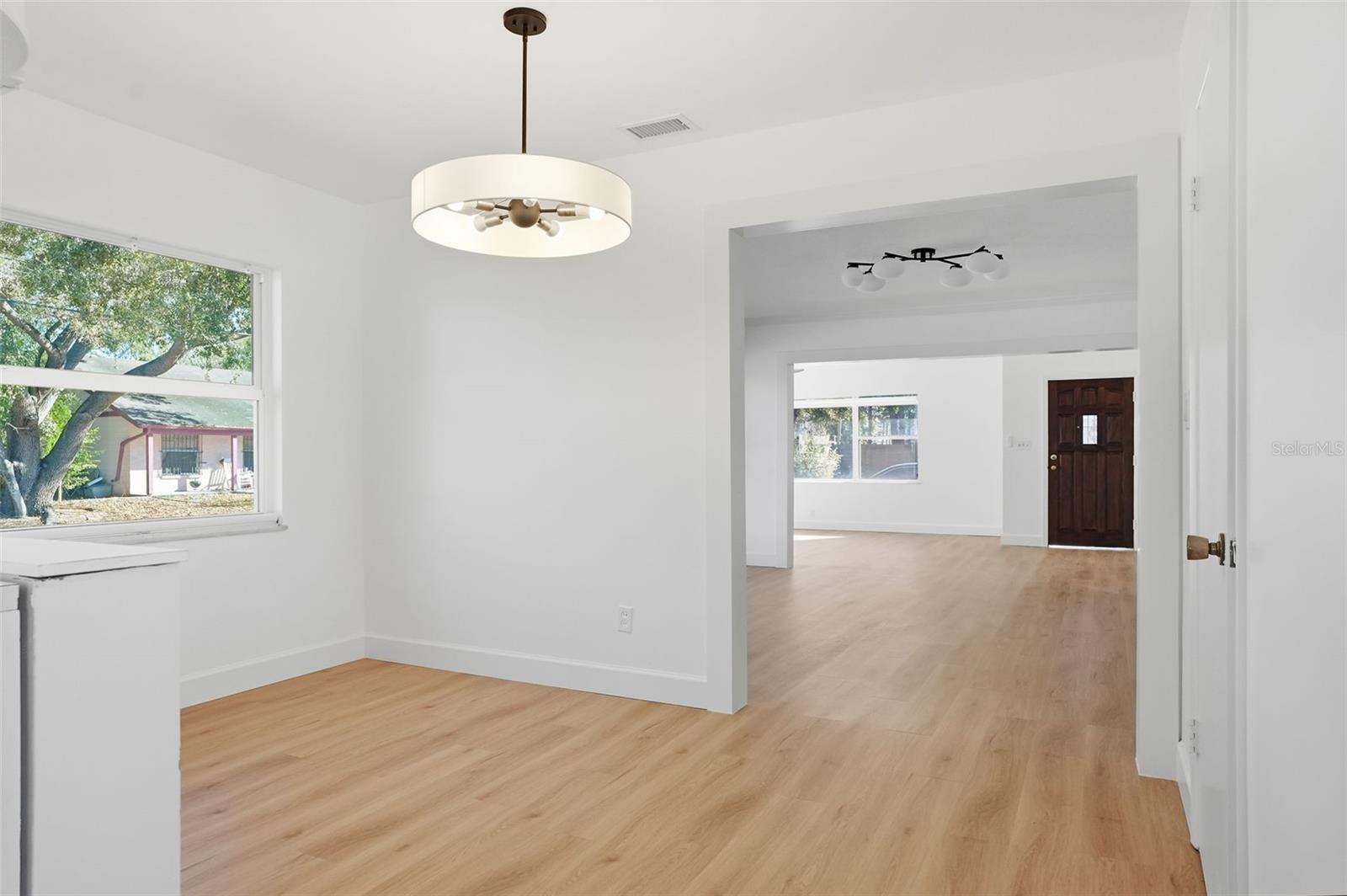 ORANGE GROVE PARK - Residential Lease