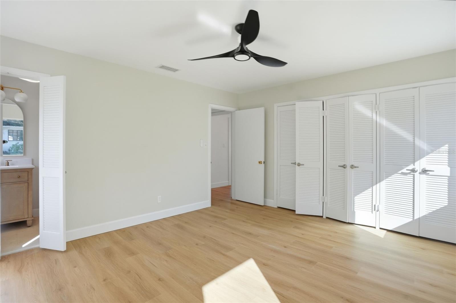 ORANGE GROVE PARK - Residential Lease