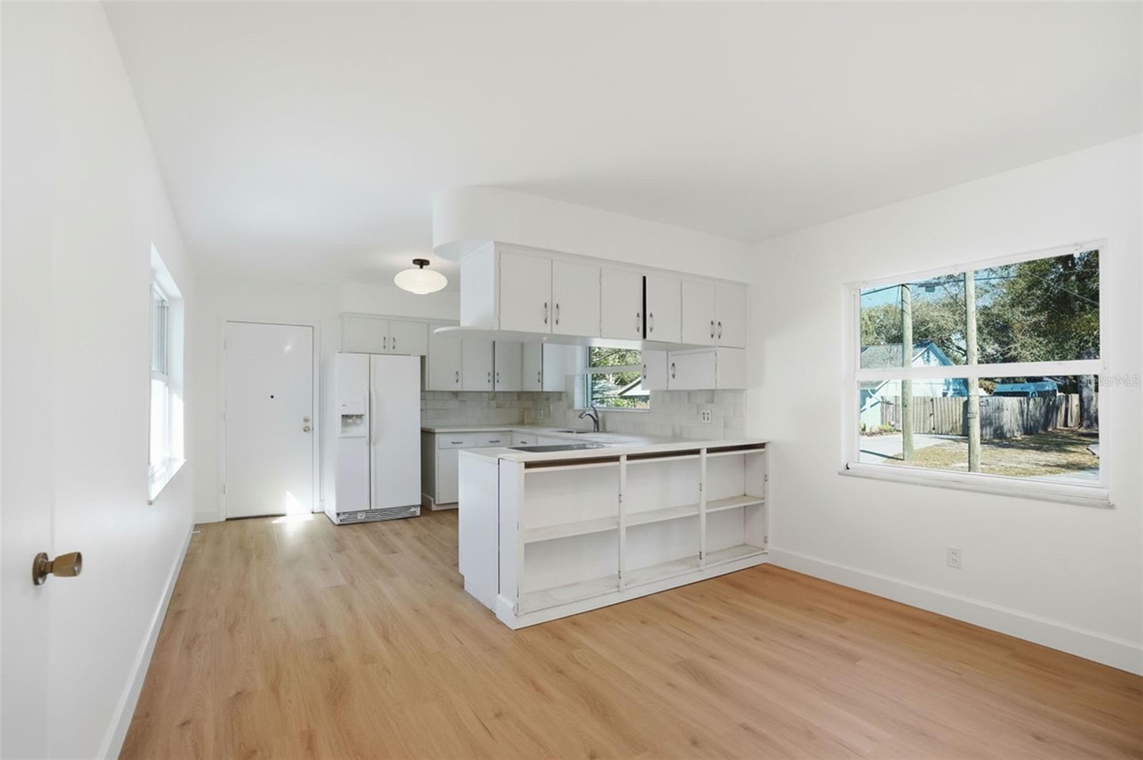 ORANGE GROVE PARK - Residential Lease