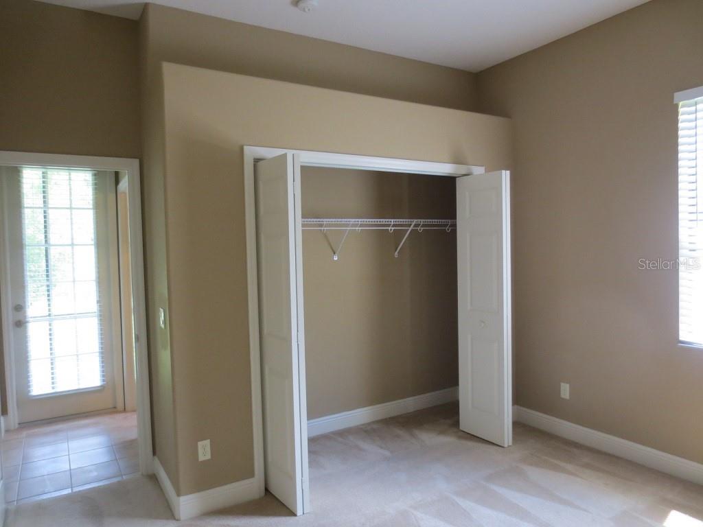 DARBY LAKE - Residential Lease