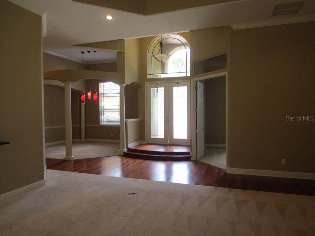 DARBY LAKE - Residential Lease