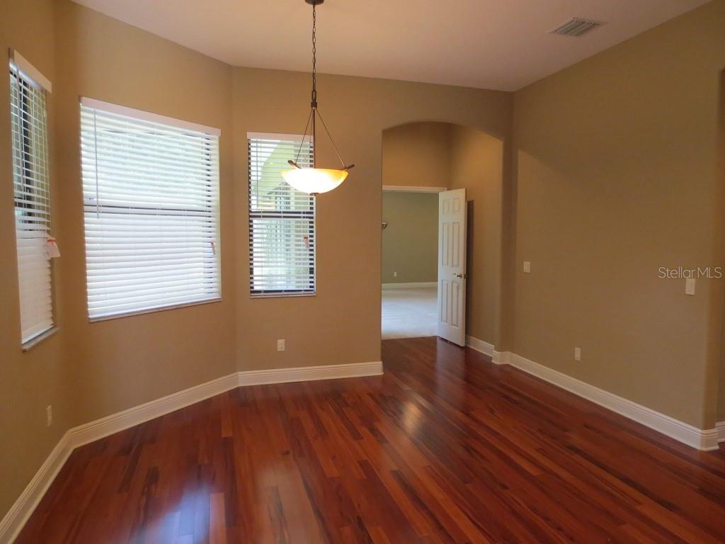 DARBY LAKE - Residential Lease